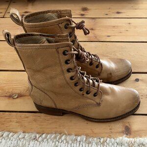 Frye Veronica Camel Leather Lace-up Boot Size 8